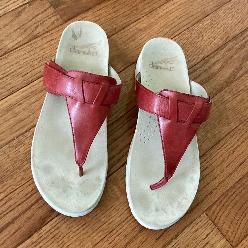 Dansko sandals size 40